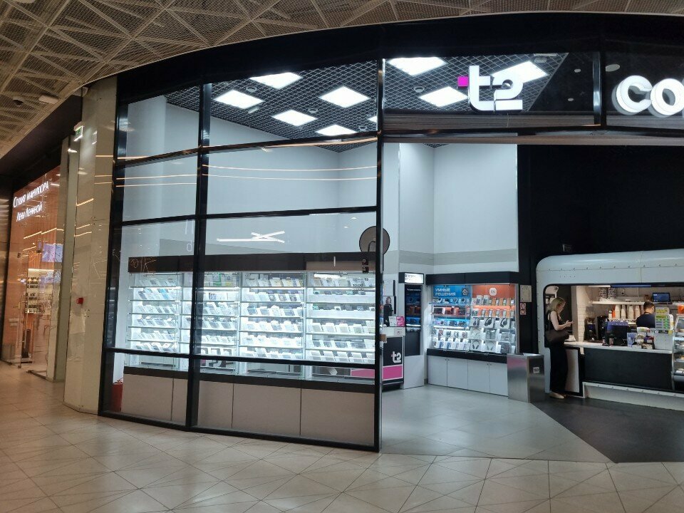 Mobile phone store T2, Moscow, photo