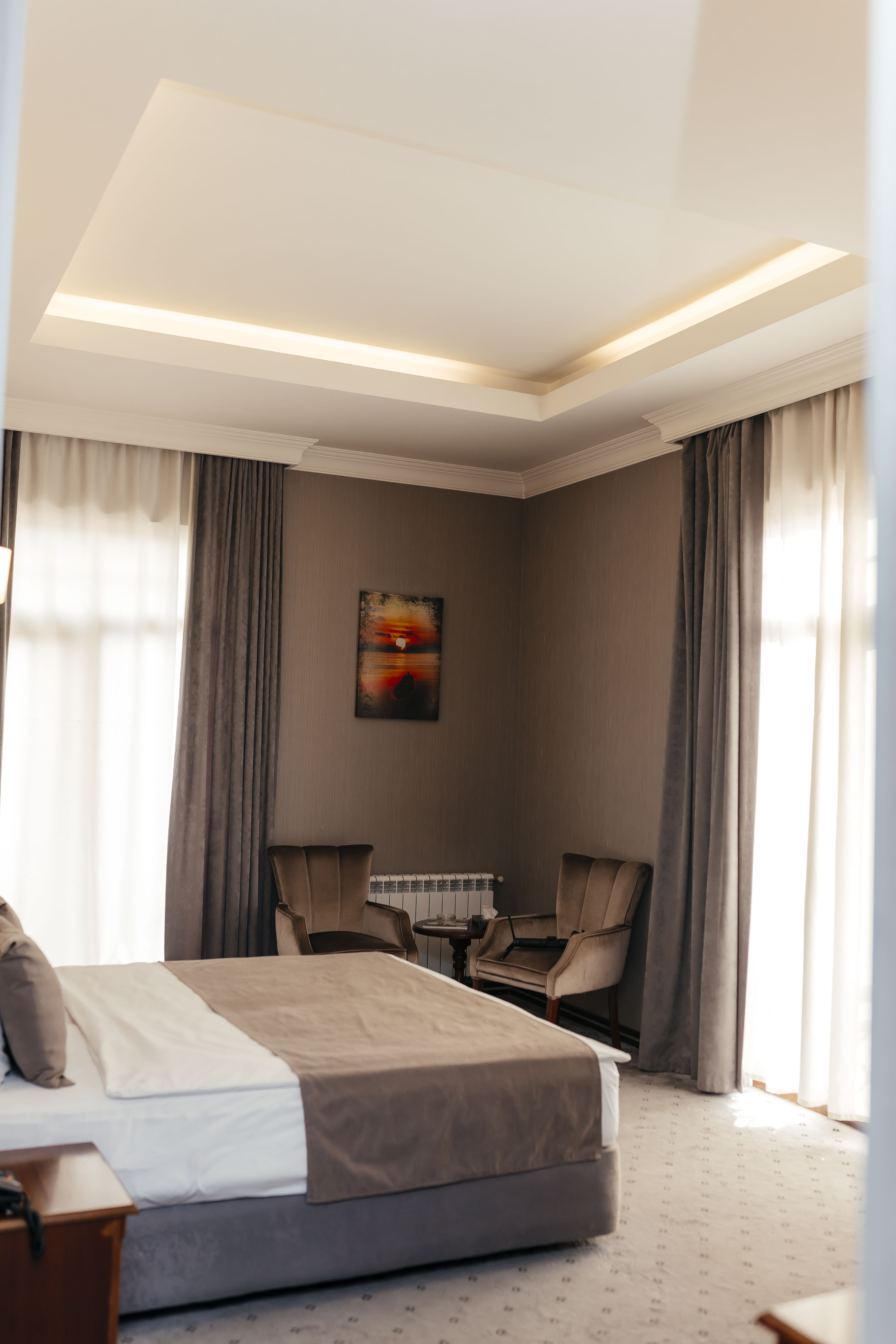 Фото Capitol Hotel