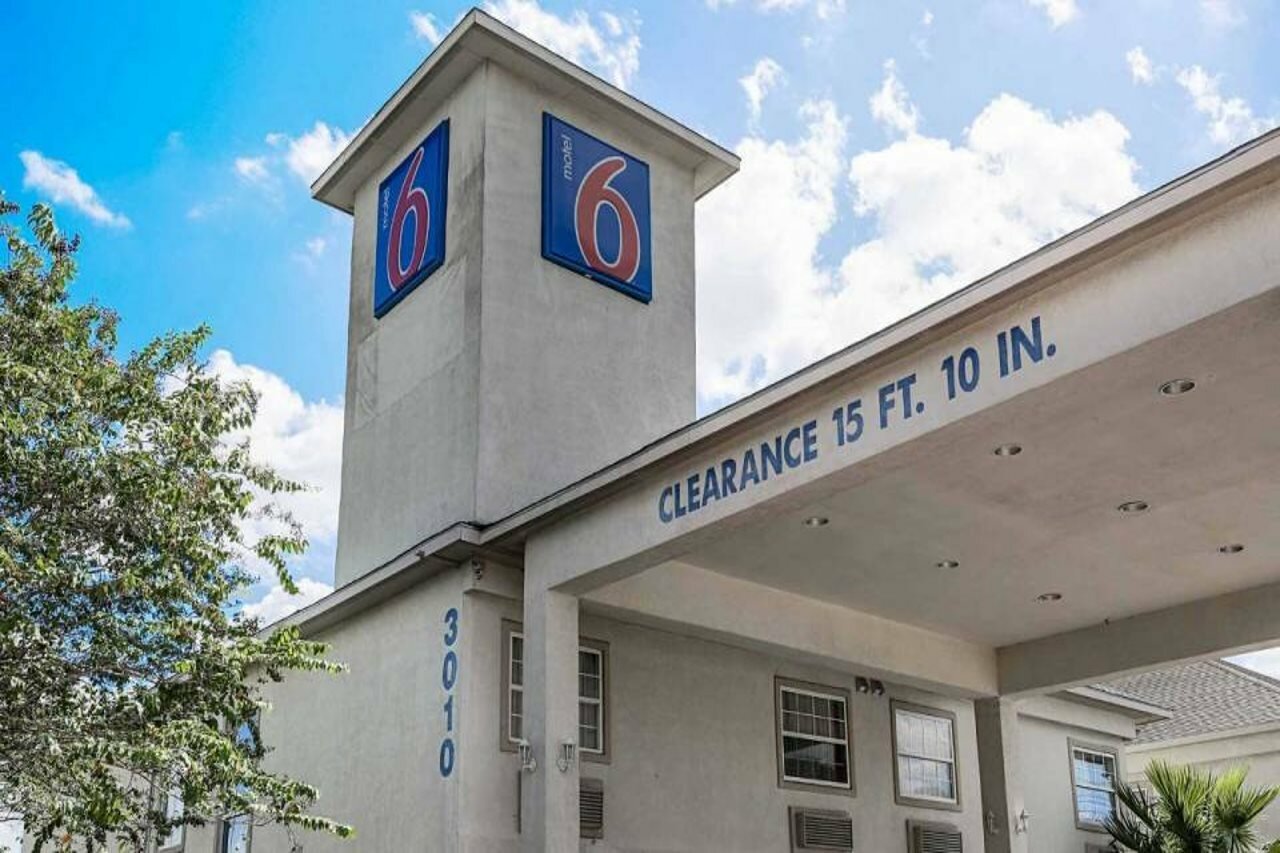 Фото Motel 6 Pasadena, Tx