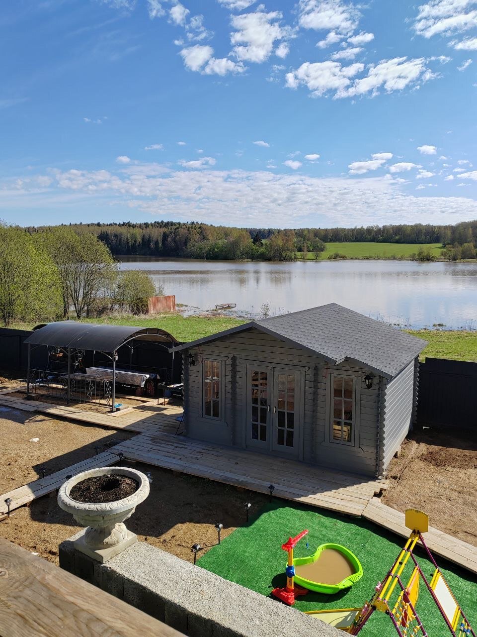 Фото отеля 1