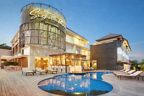Гостиница Townhouse Oak Signature Bali в Денпасаре