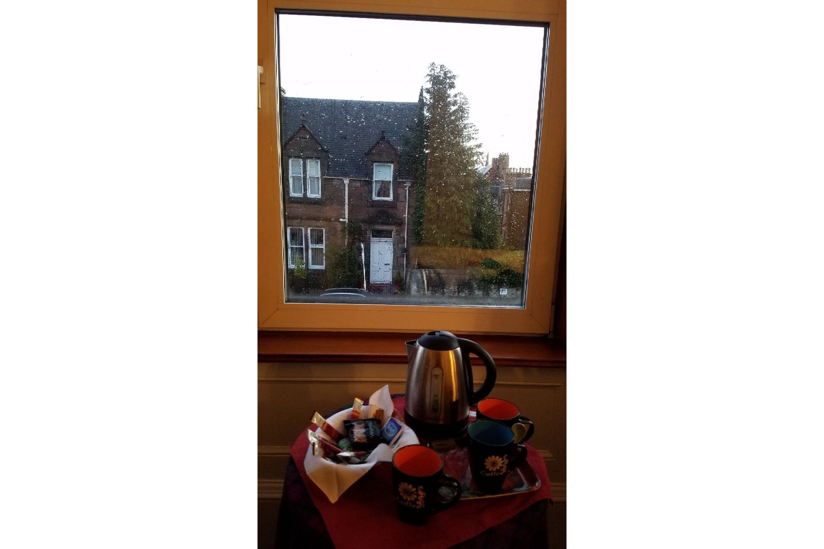 Фото Oyo Cedar Villa Guest House