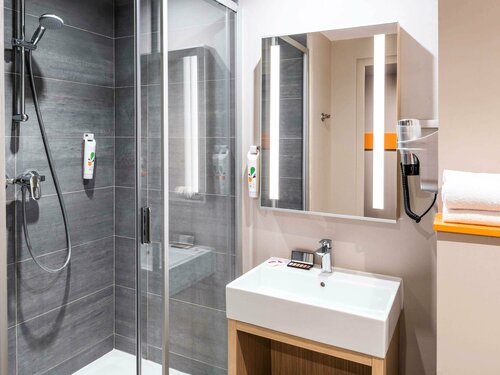 Гостиница Ibis Styles Clamart Gare Grand Paris в Кламаре