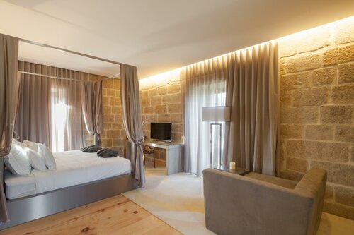 Внешний вид отеля Torre De Gomariz Wine And SPA Hotel в Барселусе, фото 2