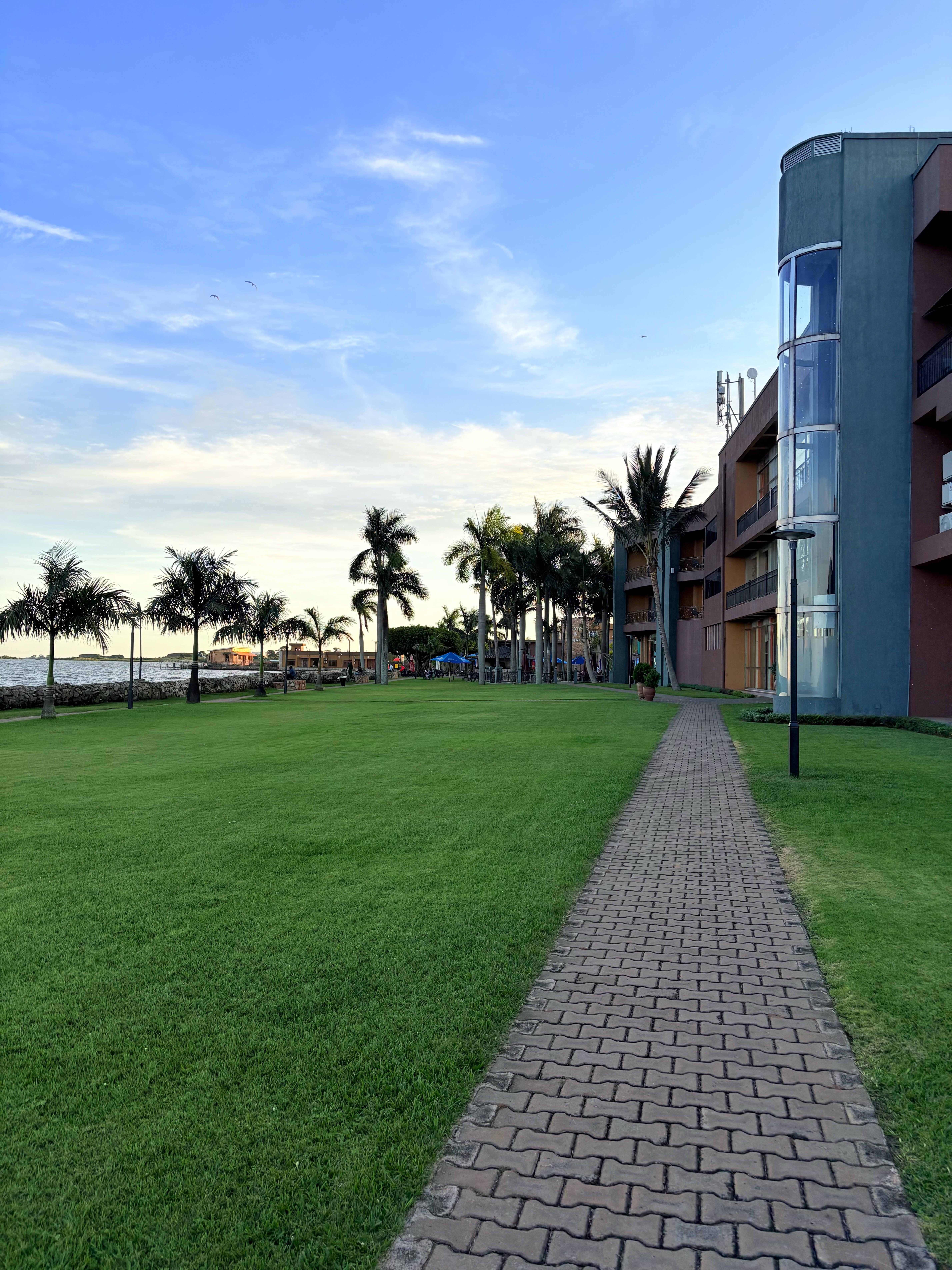 Фото Отель Protea Hotel by Marriott Entebbe