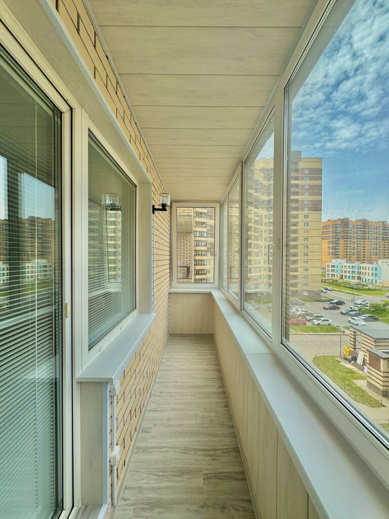 Glazing of balconies and loggias Teply balkon, Murino, photo