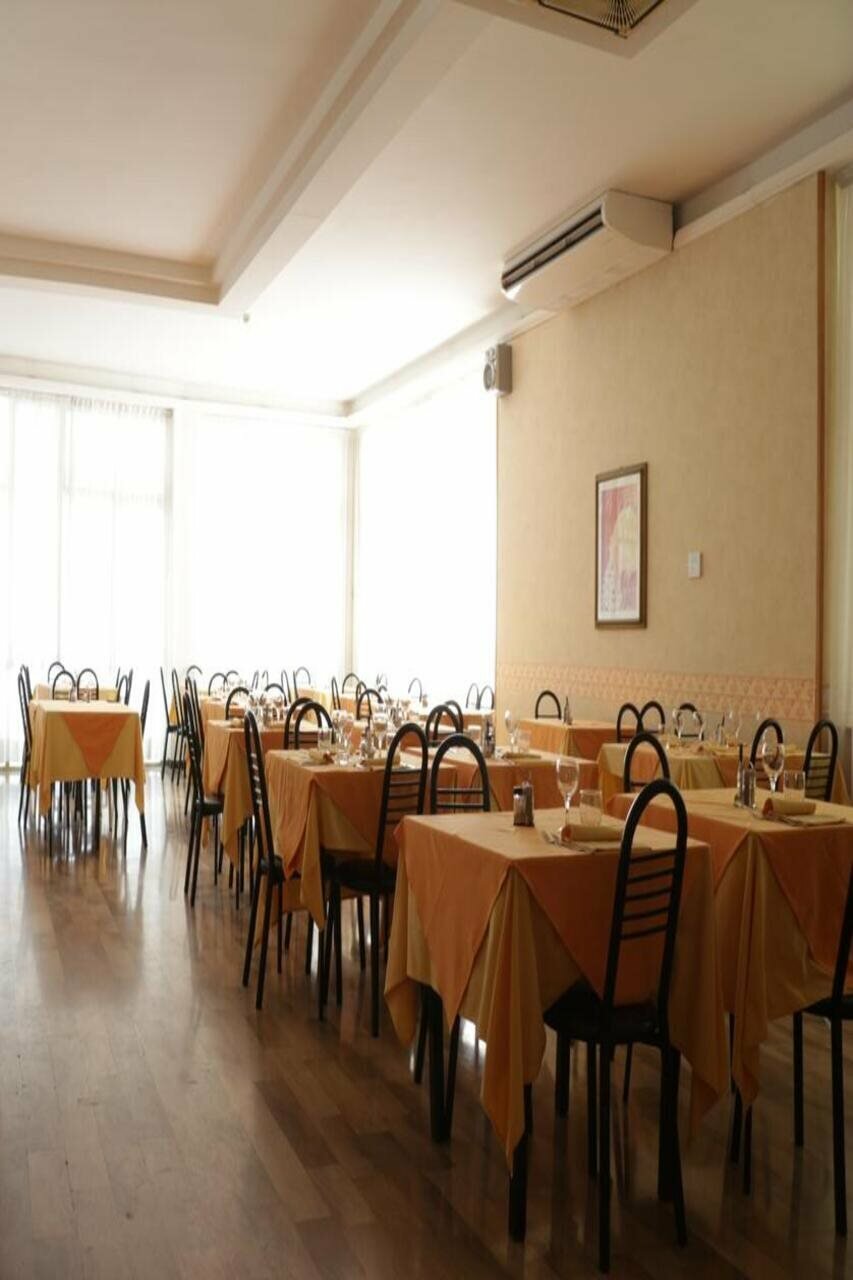 Фото Hotel Arena