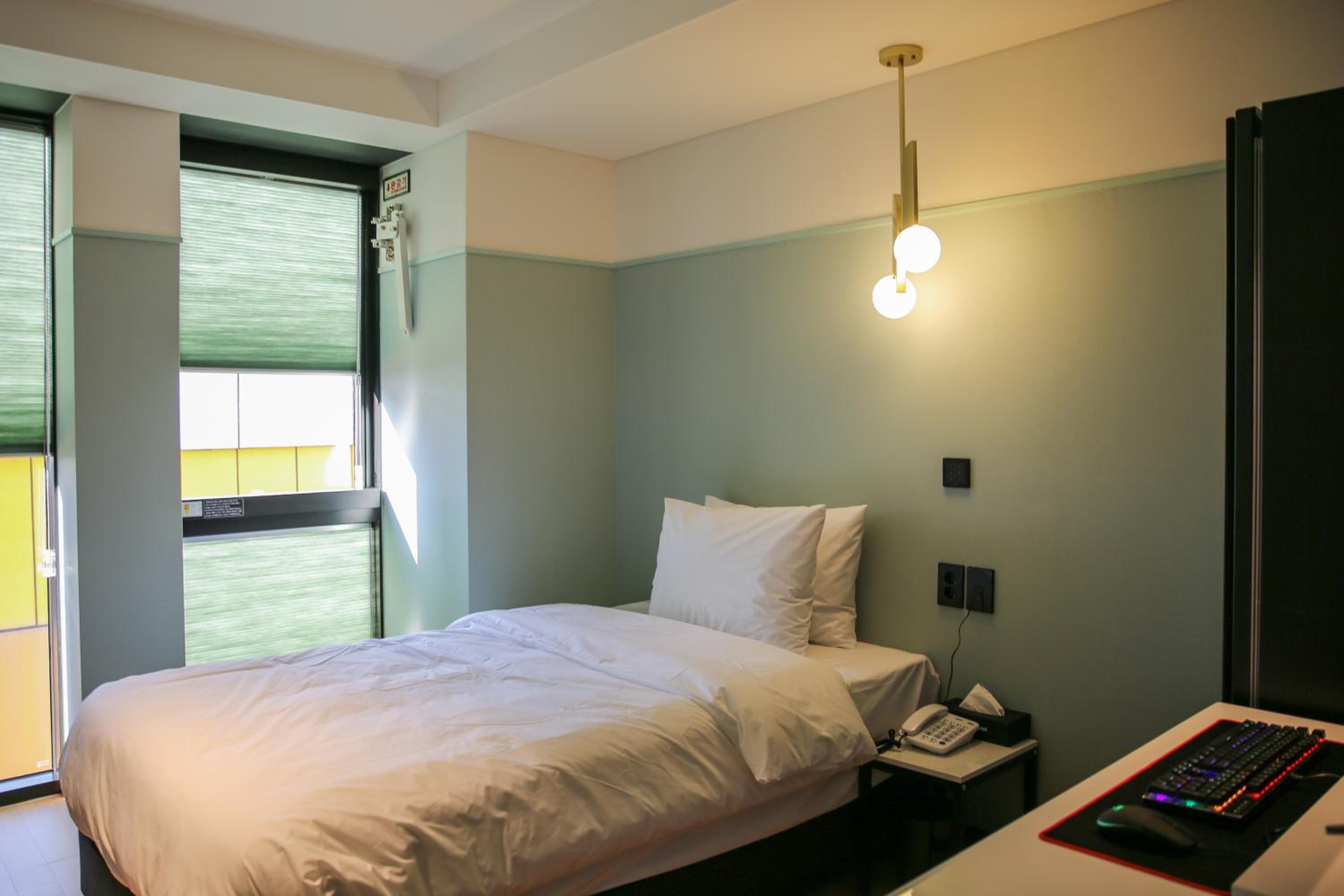 Фото Number25 Hotel