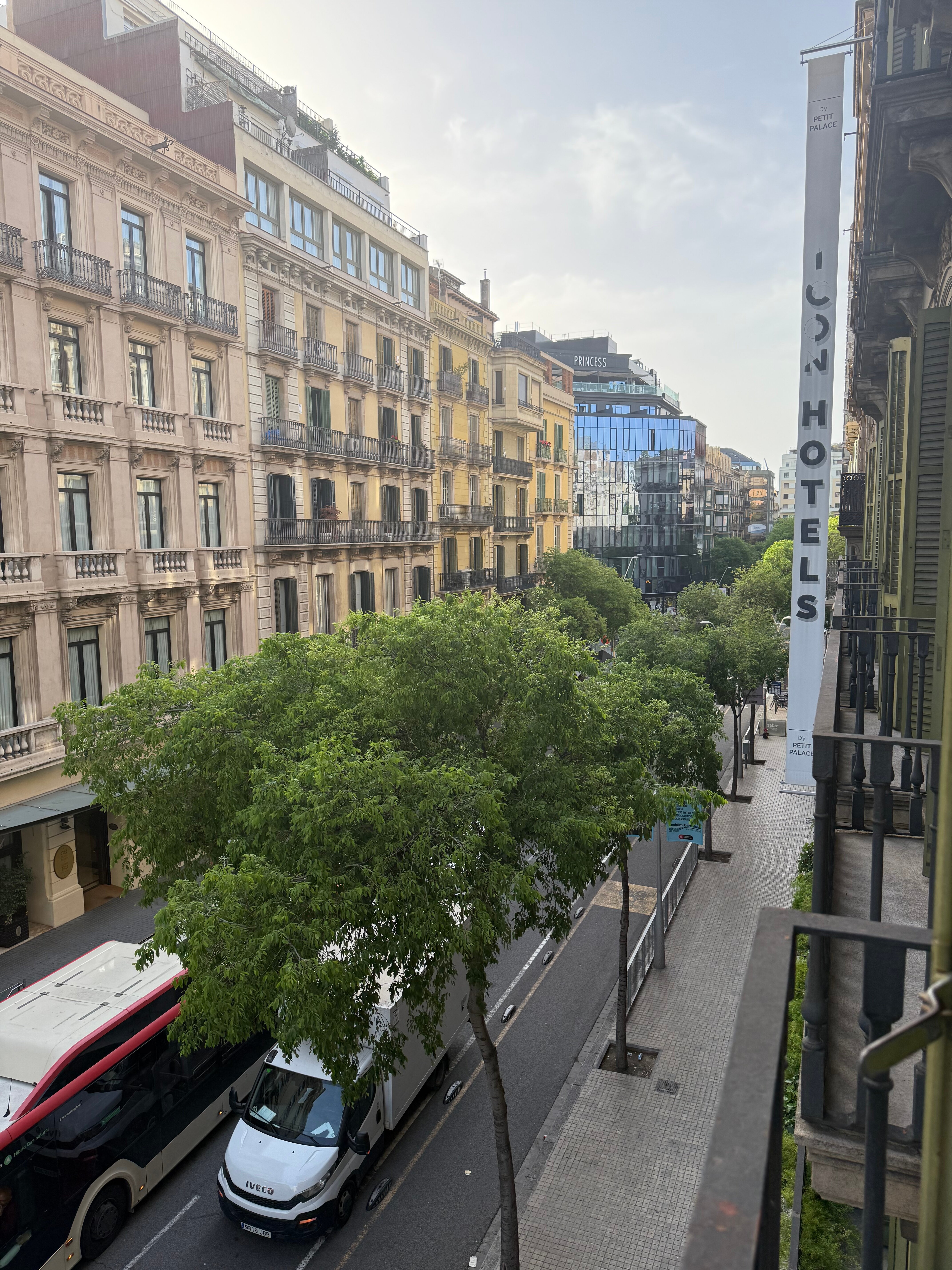 Фото Icon Bcn