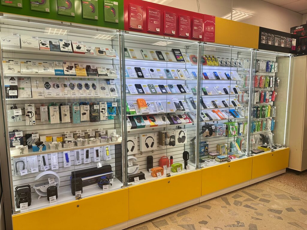 Mobile phone store Inter, Severouralsk, photo