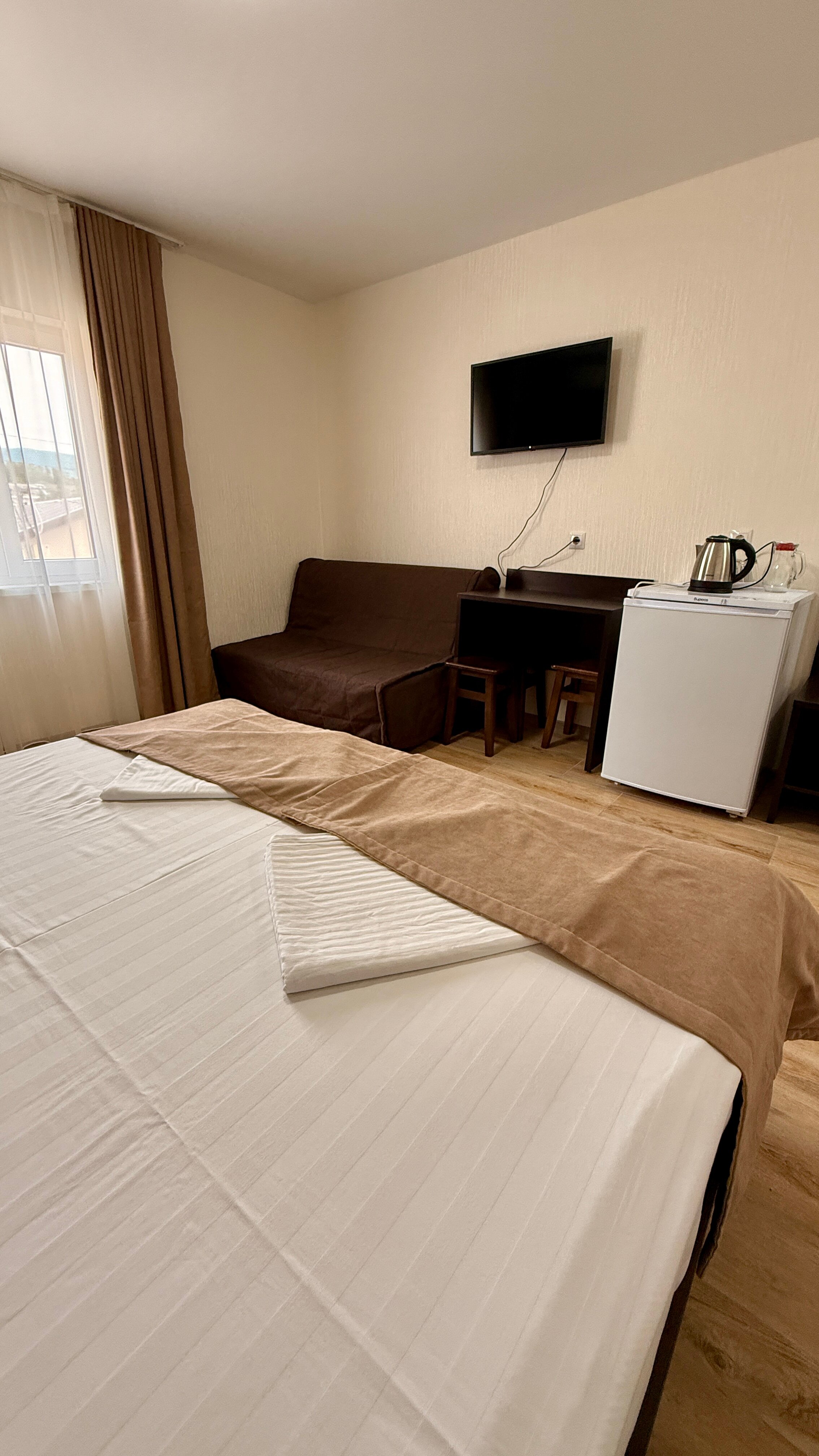 Фото Лазурный