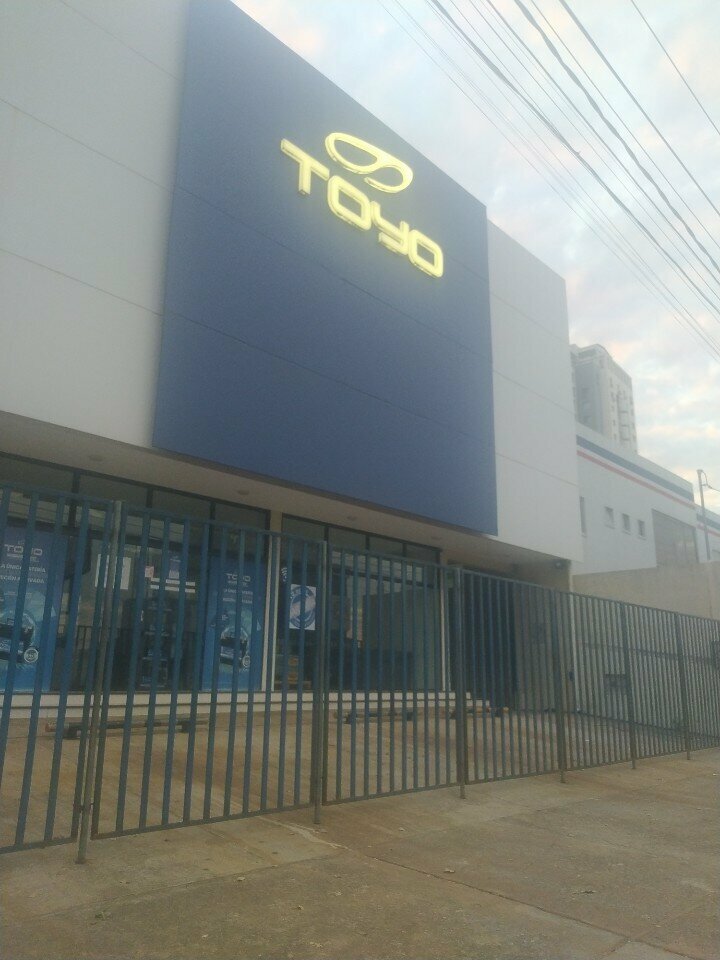 Batteries and chargers Toyo Centro 2do Anillo, Santa Cruz de la Sierra, photo