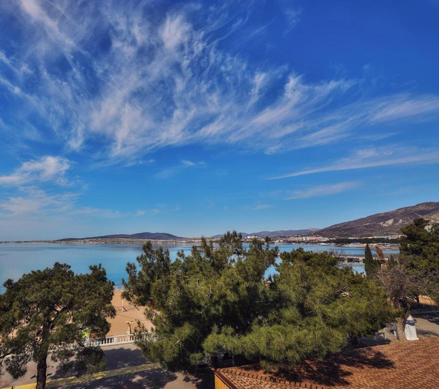 Фото Янтарь