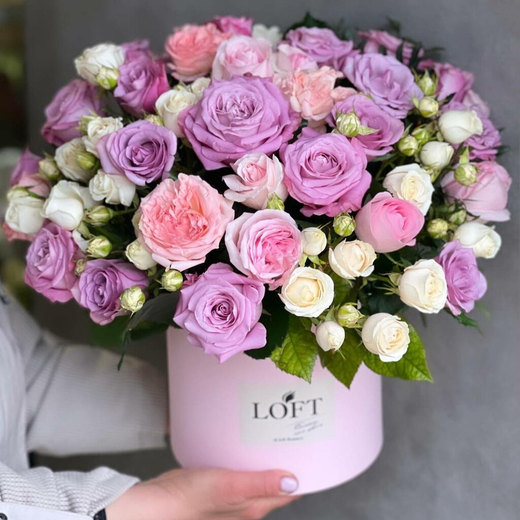Flowers and bouquets delivery Loft, Smolensk, photo