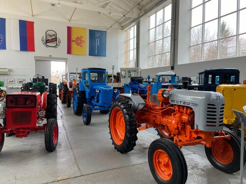 Museum Museum of tractor history, Cheboksary, photo
