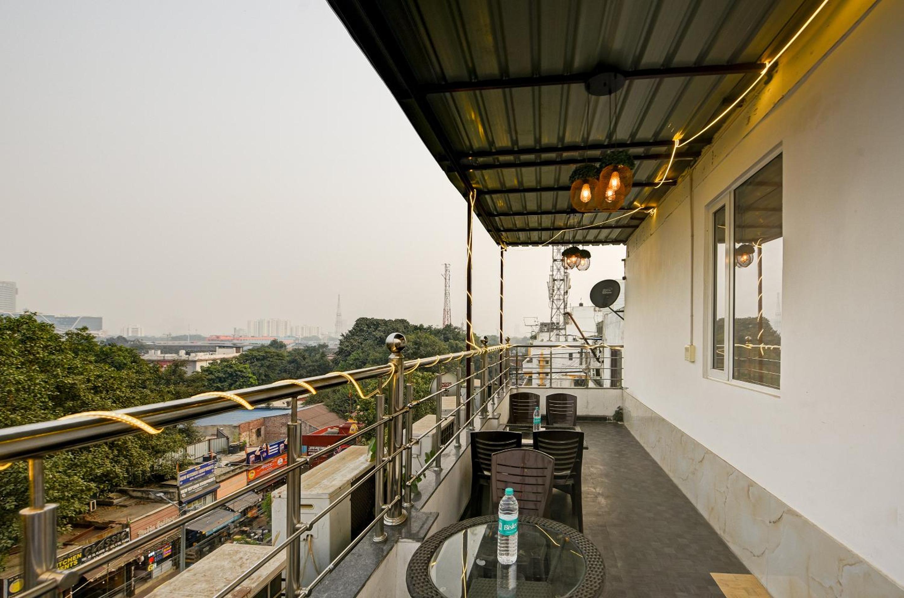 Фото Hotel Srivinayak