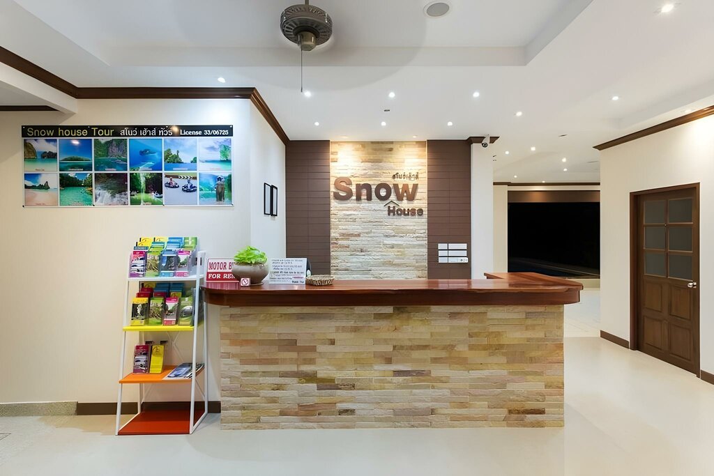 Hotel Snow House, Earth, photo