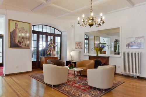 Гостиница J5 Hotels Helvetie Montreux в Монтре