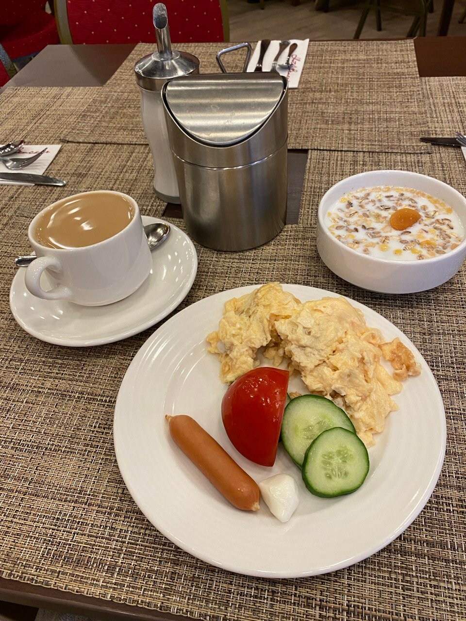 Фото Hotel Benczur