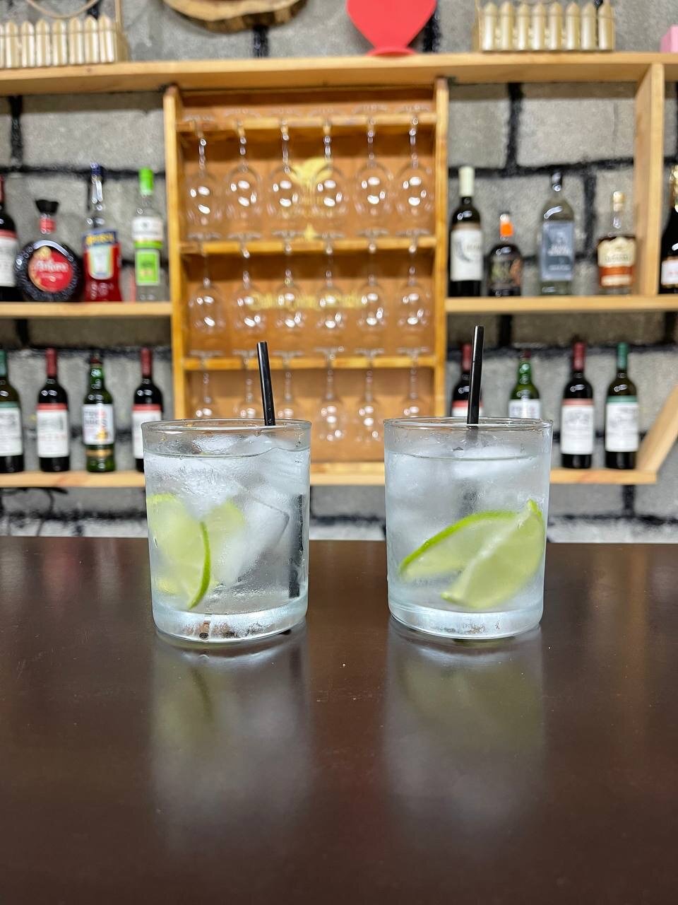 Фото Манушак