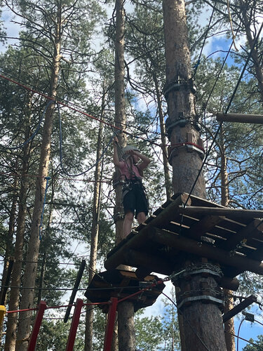 Брюнетка секс машинасы