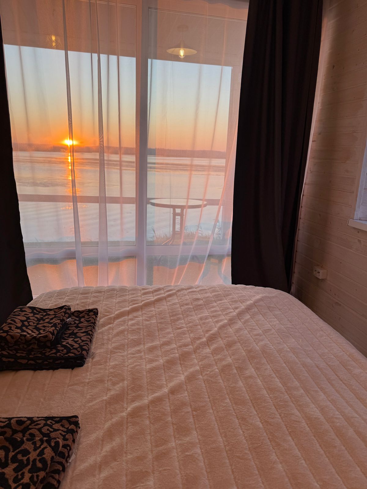 Фото Пар на Волге