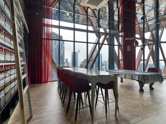 Фото Scarletz Suites by Five senses