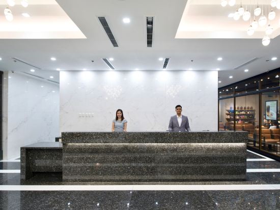 Фото 12496022896