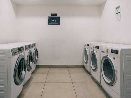 Фото Oakwood Hotel & Residence Kuala Lumpur