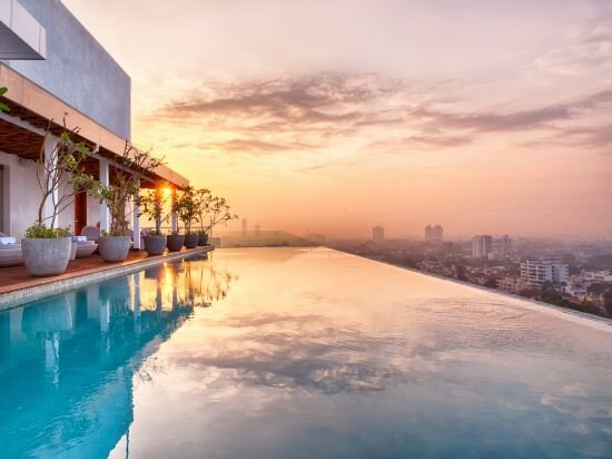 Фото Jetwing Colombo Seven