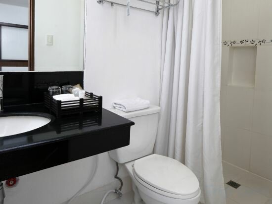 Фото Manila Lotus Hotel