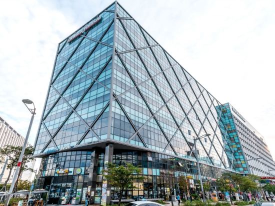 Фото Howard Johnson by Wyndham Incheon Airport