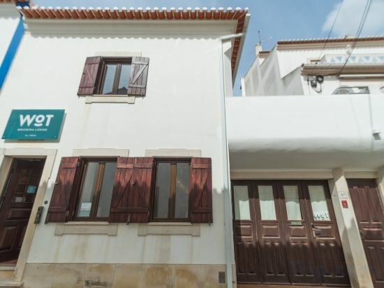 Фото Wot Ericeira Lodge