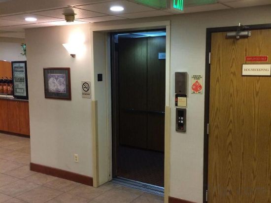 Фото Ramada by Wyndham Portland