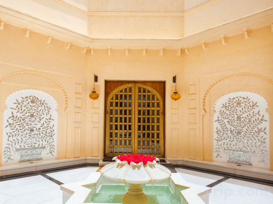 Фото The Oberoi Udaivilas, Udaipur