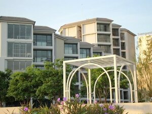 Гостиница The Quarter Chaophraya by Uhg