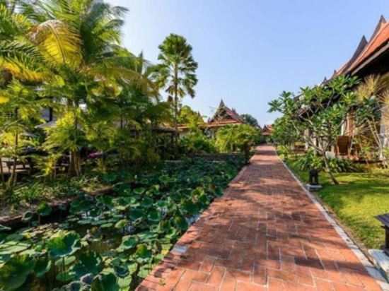 Фото Khaolak Bhandari Resort & SPA