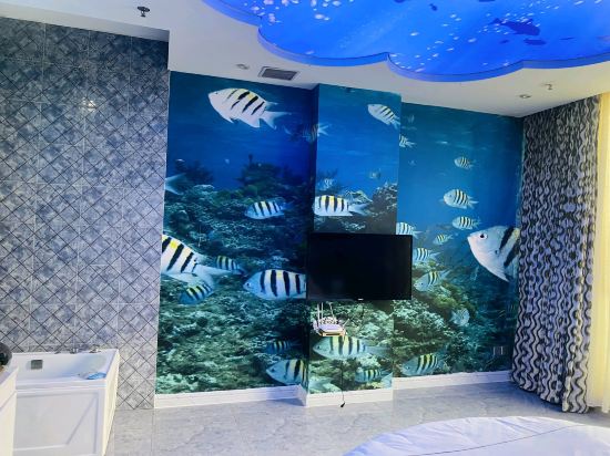 Фото Moon Theme Hotel