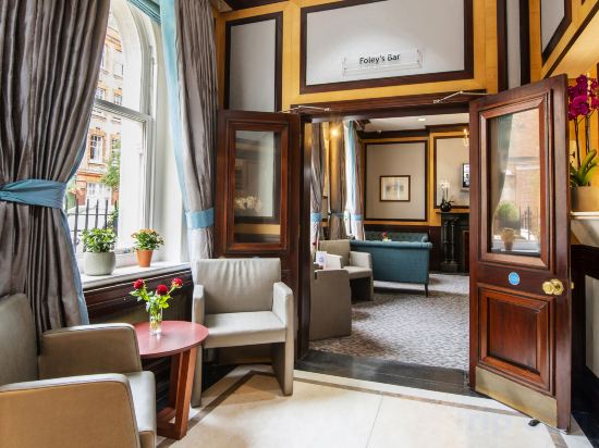 Фото Langham Court Hotel