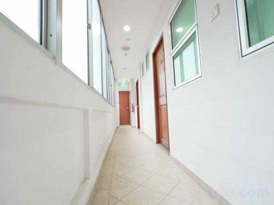 Фото Amrise Hotel