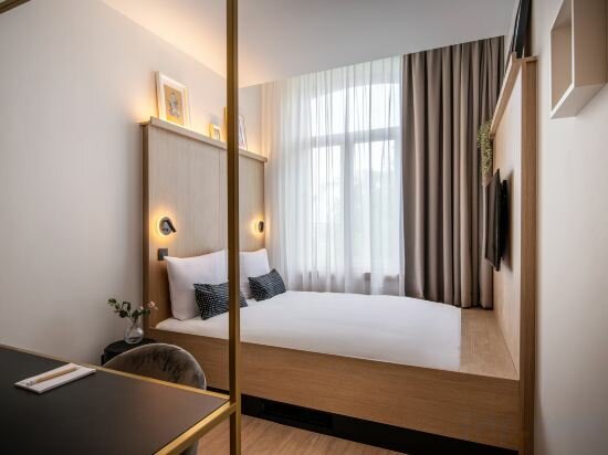 Фото Jill Hotel Brussels