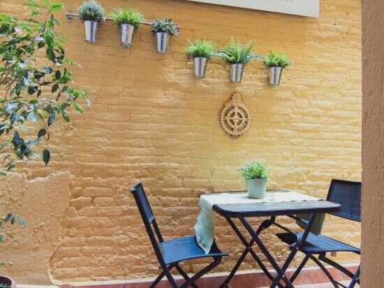 Фото Hostal Live Barcelona