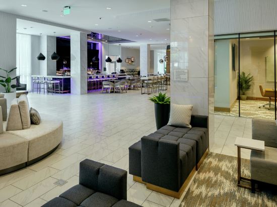 Фото Hilton Garden Inn Seattle Bellevue Downtown, Wa