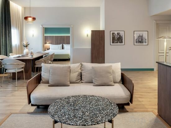 Фото Hotel Melia Milano