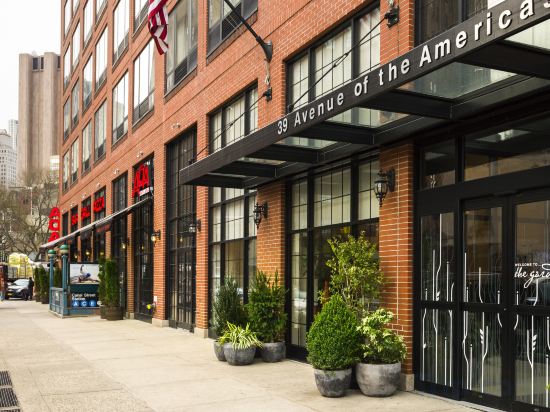 Фото Hilton Garden Inn Tribeca