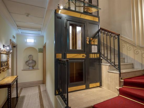 Фото Hotel Canada, Bw Premier Collection