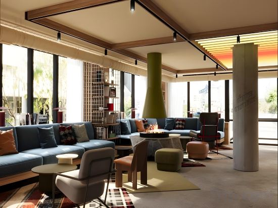 Фото Moxy Annecy