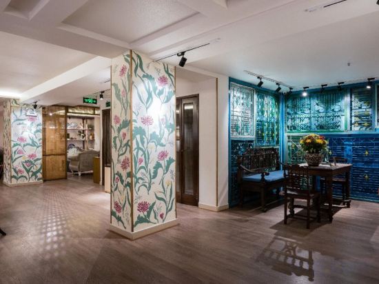 Фото Asian Ruby Center Point Hotel & Spa