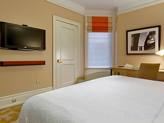 Фото The Algonquin Hotel Times Square, Autograph Collection