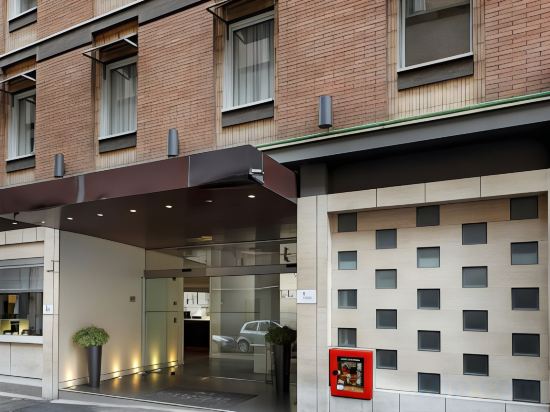 Фото Hotel Saint John